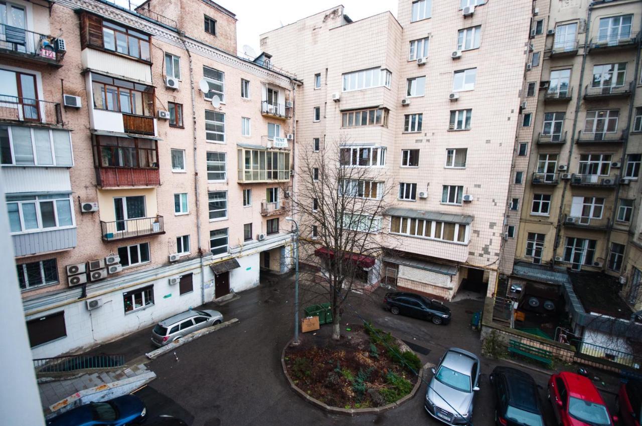 Kyiv Center Romantic Studio Экстерьер фото